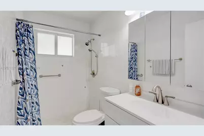 3611 SW 23rd St, Miami, FL 33145 - Photo 47