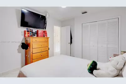 3611 SW 23rd St, Miami, FL 33145 - Photo 49