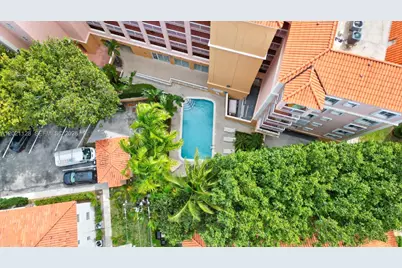 1 Alhambra Cir #601, Coral Gables, FL 33134 - Photo 5