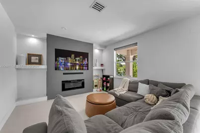 9024 SW 206th St, Cutler Bay, FL 33189 - Photo 11
