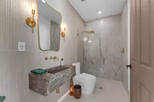 9024 SW 206th St, Cutler Bay, FL 33189 - Photo 15