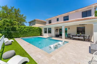 9024 SW 206th St, Cutler Bay, FL 33189 - Photo 35