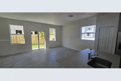 1063 SE 2nd Ter #1063, Florida City, FL 33034 - Photo 3