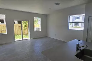 1063 SE 2nd Terrace, Homestead, FL 33034 - Photo 3
