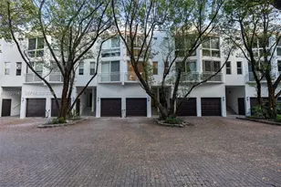 325 Meridian Ave, Miami Beach, FL 33139 - Photo 1