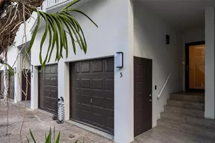325 Meridian Ave, Miami Beach, FL 33139 - Photo 3