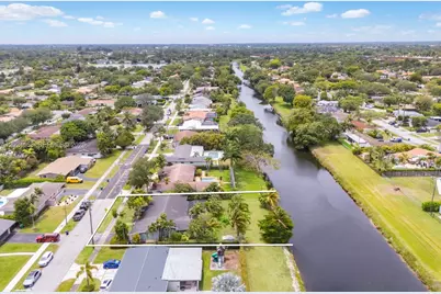8791 SW 85th St, Miami, FL 33173 - Photo 33
