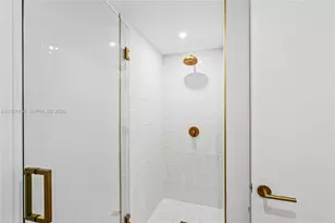 90 NE 32nd St, Miami, FL 33137 - Photo 49