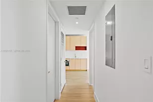 90 NE 32nd St, Miami, FL 33137 - Photo 23