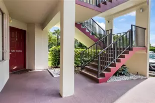 1601 SW 128th Terrace, Pembroke Pines, FL 33027 - Photo 3