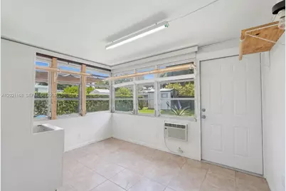 4966 SW 93rd Ave, Cooper City, FL 33328 - Photo 15