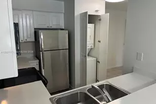 15405 N Miami Lakeway N, Miami Lakes, FL 33014 - Photo 5
