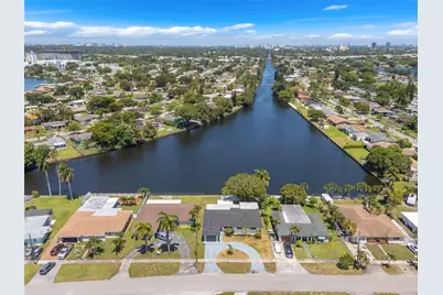 8841 NW 14th Ave, Miami, FL 33147 - Photo 43