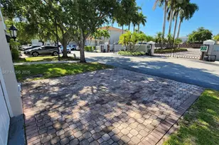 12601 SW 143rd Ln, Miami, FL 33186 - Photo 35