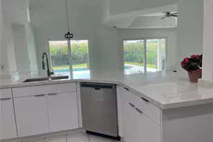 814 Heron Rd, Weston, FL 33326 - Photo 15