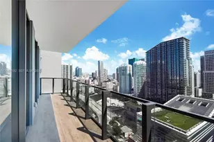 88 SW 7th St, Miami, FL 33130 - Photo 13