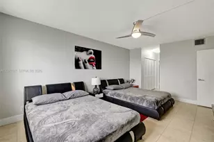 3725 S Ocean Dr, Hollywood, FL 33019 - Photo 15