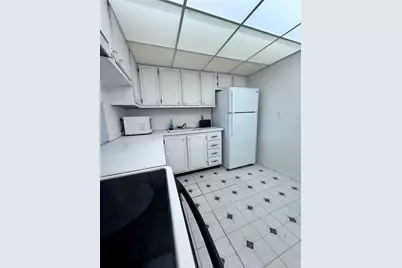 1800 N Andrews Ave #2E, Fort Lauderdale, FL 33311 - Photo 11
