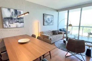 601 NE 36th St, Miami, FL 33137 - Photo 9