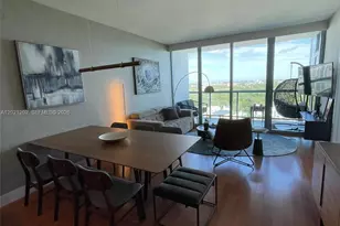 601 NE 36th St, Miami, FL 33137 - Photo 11
