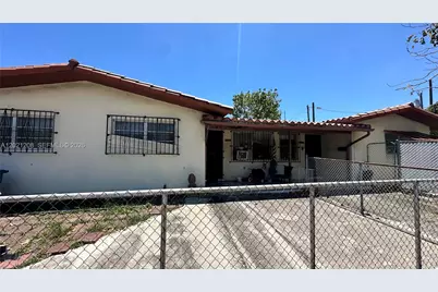 1050 SW 10th St, Miami, FL 33130 - Photo 1