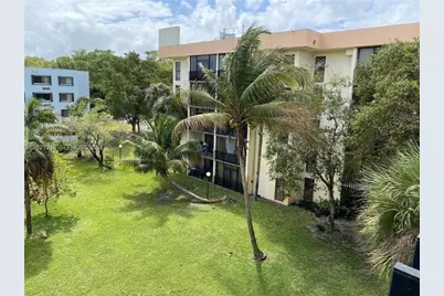 650 NE 149th St #407A, Miami, FL 33161 - Photo 5