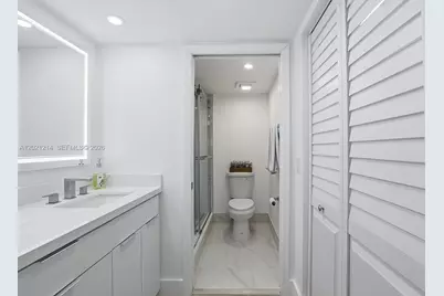 300 SW 130th Ter #110B, Pembroke Pines, FL 33027 - Photo 17
