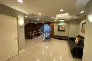 111 E Flagler St, Miami, FL 33131 - Photo 31