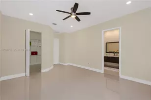 6681 NW 104th Ave, Doral, FL 33178 - Photo 13