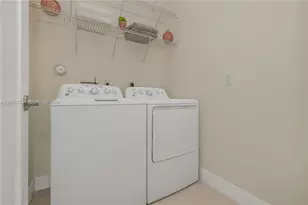 6681 NW 104th Ave, Doral, FL 33178 - Photo 23