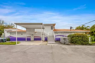 49 W 49th St, Miami Beach, FL 33012 - Photo 1