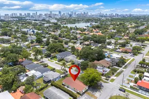 821 SW 7th Ave, Hallandale Beach, FL 33009 - Photo 11