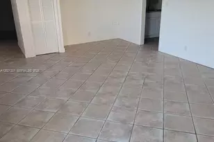 142 SE 4th Ave, Boynton Beach, FL 33435 - Photo 9