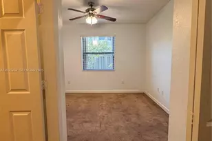 15400 SW 173rd St, Miami, FL 33187 - Photo 13