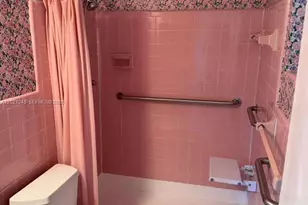 5127 Alton Rd, Miami Beach, FL 33140 - Photo 11