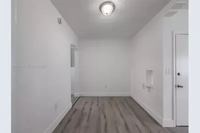 955 Bay Dr #2, Miami Beach, FL 33141 - Photo 13