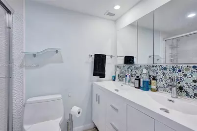 3180 S Ocean Dr #415, Hallandale Beach, FL 33009 - Photo 15