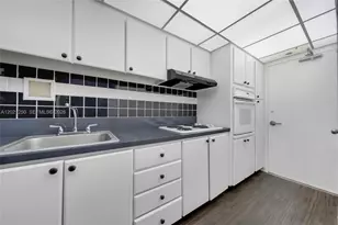 1200 West Ave, Miami Beach, FL 33139 - Photo 15
