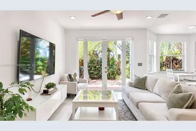 4844 NW 110th Pl, Doral, FL 33178 - Photo 3