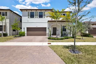 10333 SW 232nd St, Cutler Bay, FL 33190 - Photo 1