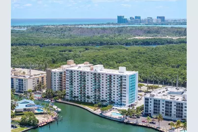 2841 NE 163rd St #815, North Miami Beach, FL 33160 - Photo 21
