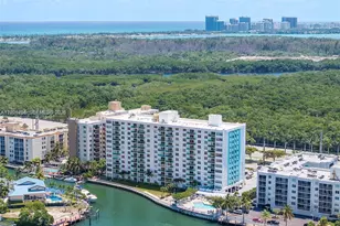 2841 NE 163rd St, North Miami Beach, FL 33160 - Photo 21