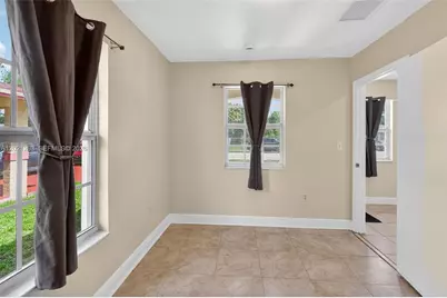 2620 NW 15th St, Fort Lauderdale, FL 33311 - Photo 9