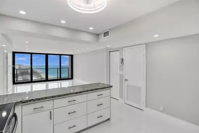 2301 S Ocean Dr #2404, Hollywood, FL 33019 - Photo 5