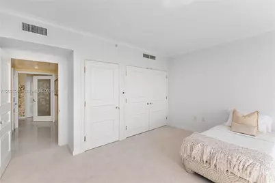 19955 NE 38th Ct #2106, Aventura, FL 33180 - Photo 25