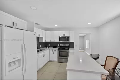 8224 NW 1st Pl, Miami, FL 33150 - Photo 7