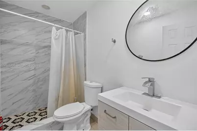 8224 NW 1st Pl, Miami, FL 33150 - Photo 17