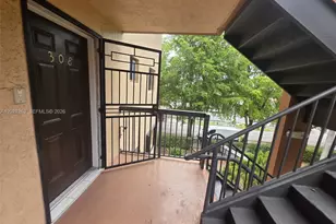 5560 W 21st Ct, Hialeah, FL 33016 - Photo 5