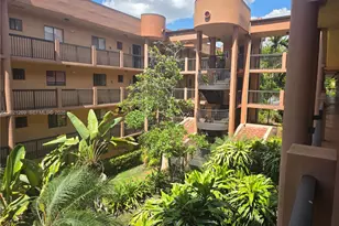 5560 W 21st Ct, Hialeah, FL 33016 - Photo 1