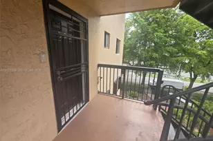 5560 W 21st Ct, Hialeah, FL 33016 - Photo 29